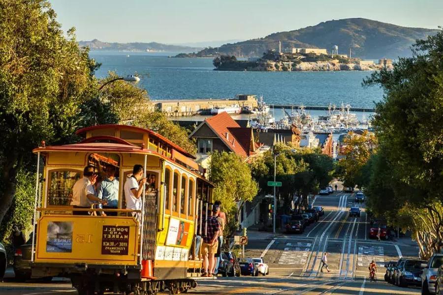 サンフランシスコのダウンタウンの缆车